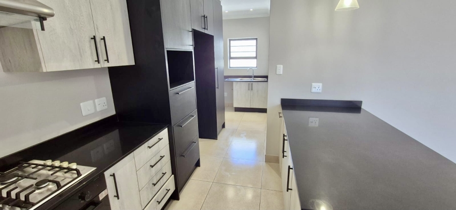 3 Bedroom Property for Sale in Overbaakens Eastern Cape